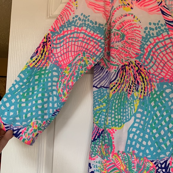 Lilly Pulitzer 3/4 sleeve short dress v neck - Picture 4 of 5